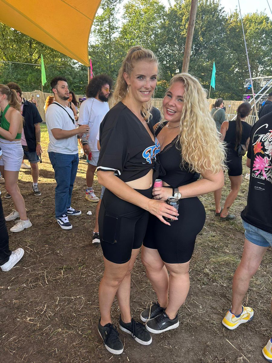 _Innerworld__'s tweet image. PARELS #pvds