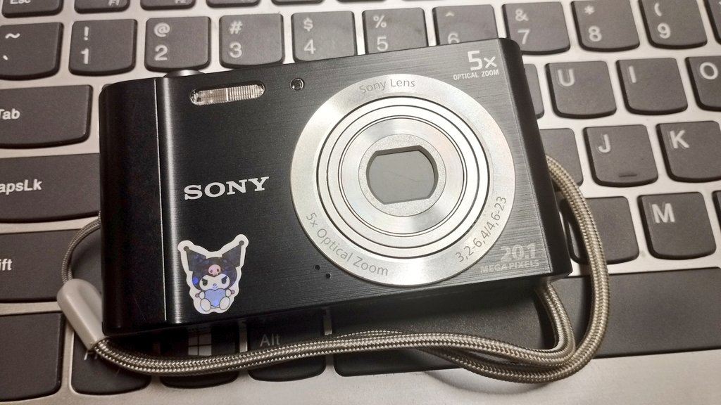 daye0nz's tweet photo. wts lfb ph quick rush selling digicam

sony cybershot dsc-w800
P5k fixed 
20.1 mp

cute walang issue

rfs need a diff type of cam/upgrade asap 
can meet up intramuros/vito cruz https://t.co/GesaVLgQ4A