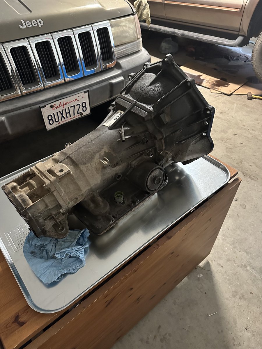 niel_hansen's tweet photo. And now for the next “fun” project. #4L60E #chevysuburban https://t.co/Und0GPZIAl