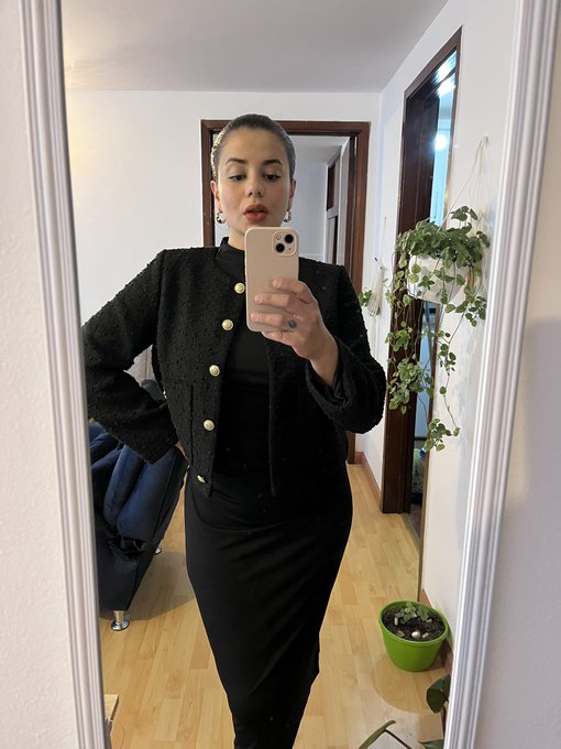 Buenas noches. https://t.co/ZOHiWaFVFH