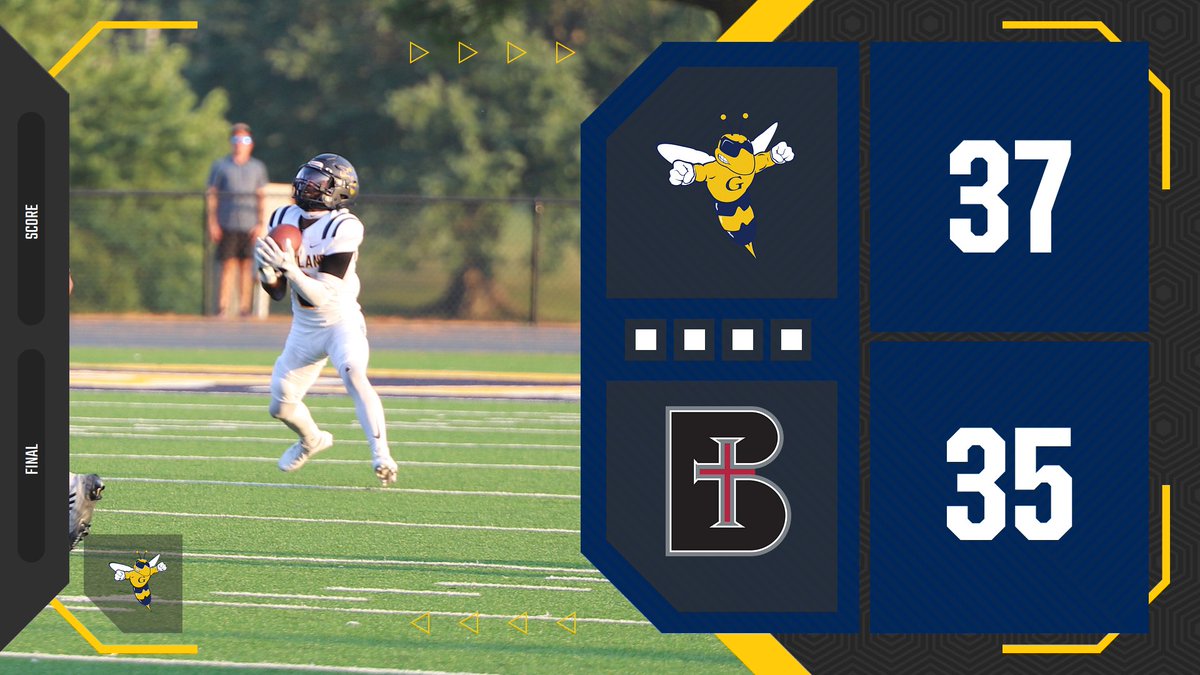 GUjackets's tweet photo. Football Grounded the No. 7 Ravens, 37-35 and Remain Undefeated on the Season 🐝🏈 https://t.co/XlNxImOSIt