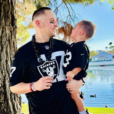 720Trobb's tweet photo. #NewProfilePic @Raiders @RAIDERReACTION #RaiderNation https://t.co/sagNXgtDtu