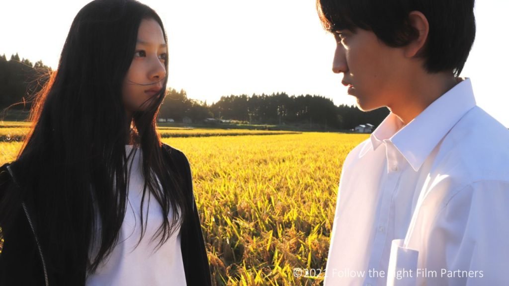 miggyber's tweet image. #FollowtheLight is smart to focus on two different demographics in a small town: kids unable to cope with loss and adults who can’t accept failure. It brings home the point that change is a vital part of our lives, and it’s not always a bad thing.

#jffplus @jffplus @HikariwoEiga