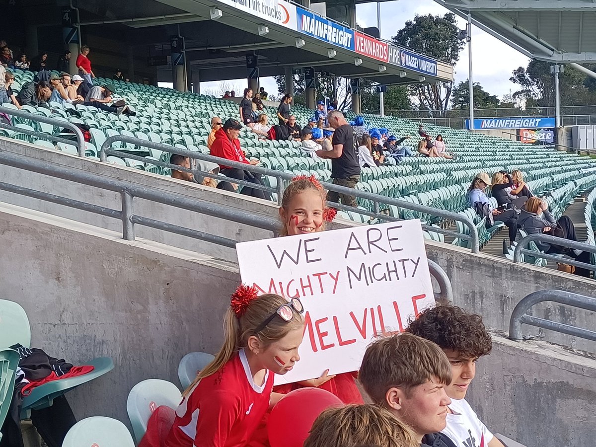 EatSleepFutBall's tweet photo. The @MelvilleUnited hordes are out in force!
#ForAzza #WestSideRedSide #UpTheUnicorns #GoSupportYourLocalTeam #NoSuchThingAsTooMuchFootball #ChathamCup100 #MELvCCU https://t.co/zjUVJij619