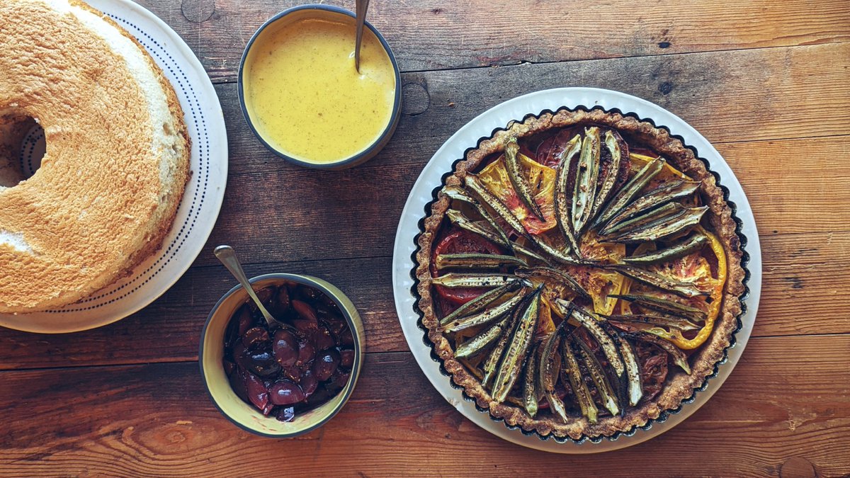 slowasmolasses_'s tweet photo. dinner = vegan tomato-okra tart using @JuliaTausch's new recipe, and more angel food. used @PrsrvtnSociety's cake recipe again w muscadine jelly + compote + @atheartpanadera's masa harina custard. custard and tart crust both have corn mafia's yellow 'masa for all y'all.' love all https://t.co/waVK8aKD3c