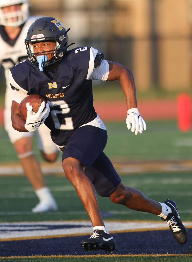 JuCoFootballACE's tweet photo. Ja’Naylon Dupree @JanaylonDupree @ Mississippi Gulf Coast JuCo @MGCCCBulldogs recorded 6 catches + 164 yds + 4 TDs vs Northwest Mississippi JuCo @jucoweekly @MSJUCOREPORT https://t.co/gkjf5FFQhg