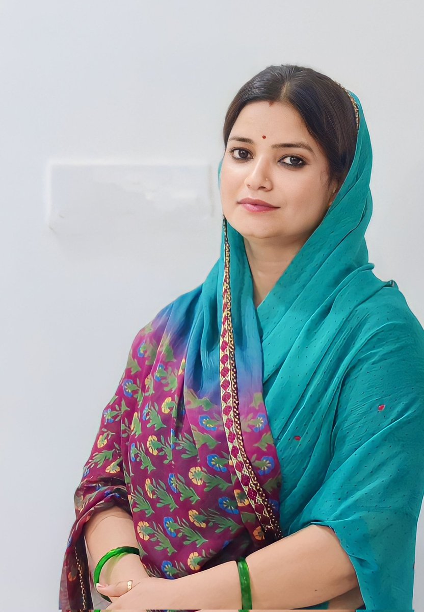 manisha pathak (मोदी का परिवार) tweet media