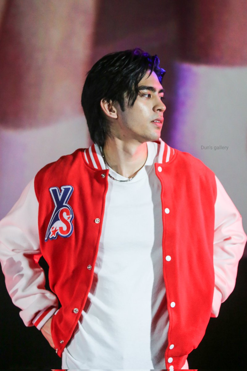 dungallery's tweet photo. [08.09.23] #DunPix
แค่ขยับเสื้อก็หล่อแล้ว😳

#dunromch @dunromch
#YStarChallenge https://t.co/uiPd3Ig2Qd