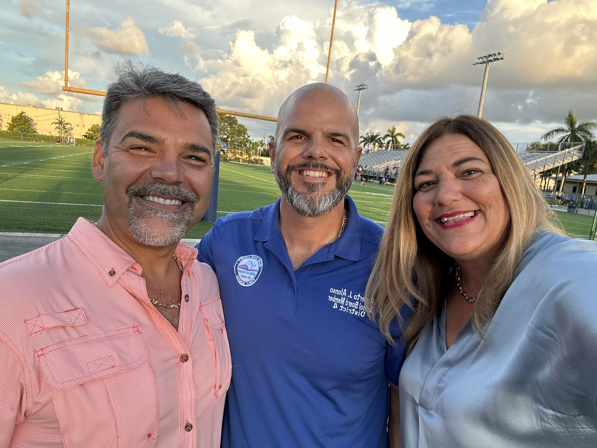 mdcpresident's tweet photo. Great night @HialeahHigh with @RobertoAlonsoFL and @TeamAlexRizo cheering on the T-Breds at our annual alumni reunion. https://t.co/05Rv1UOuny