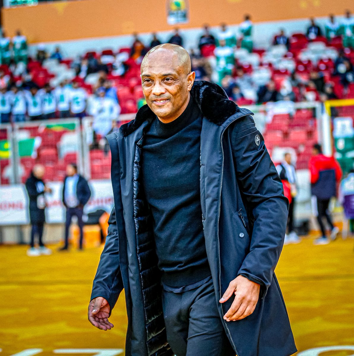 ActuFootAfrique's tweet photo. Bon, bon. Parlons d’Amir Abdou. 

- Avait une série de 14 matchs sans défaite avec la Mauritanie 
- Qualifie la Mauritanie à la CAN 2024 

Sans oublier qu’il avait réussi à qualifier les Comores pour la première fois de leur histoire à une CAN, respect. 🇰🇲🇲🇷👏🏽 https://t.co/MeSlhDPcNo