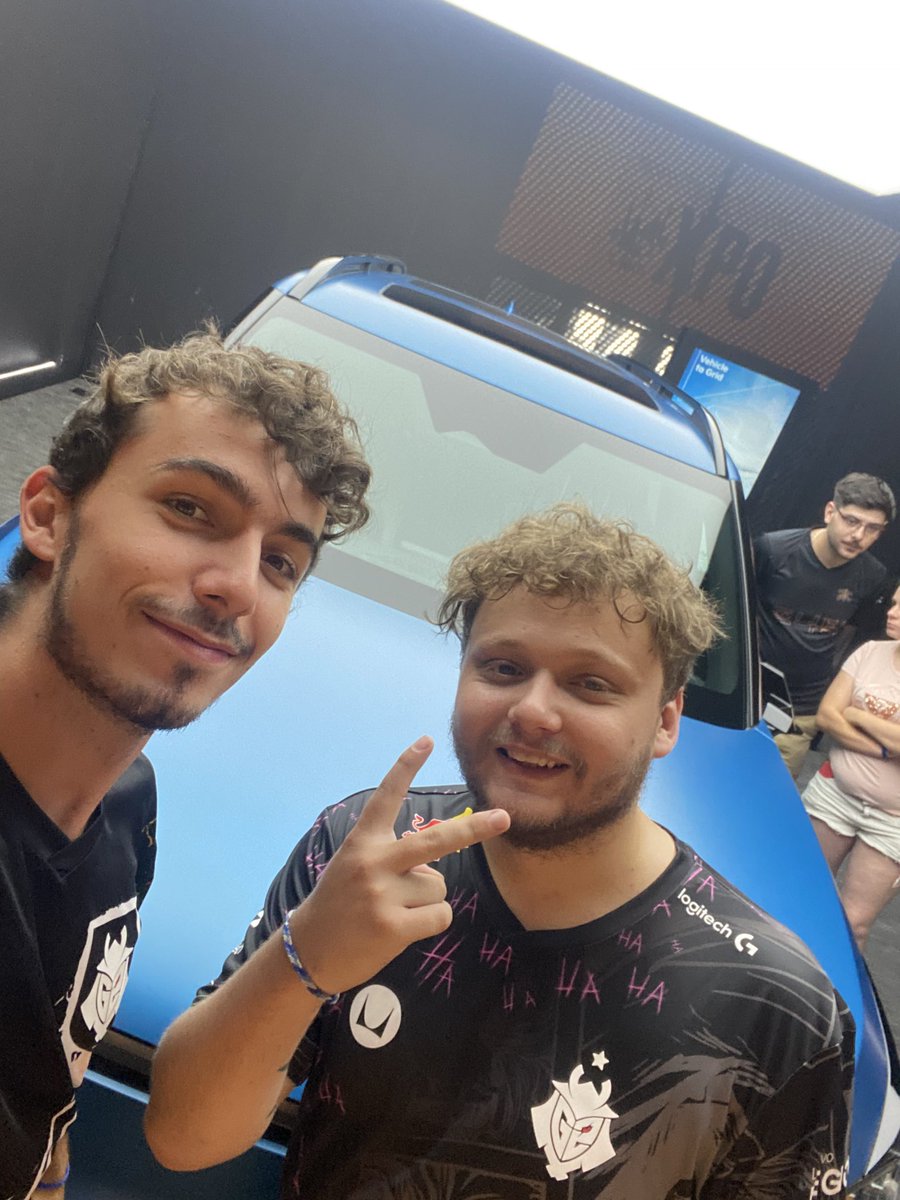 ffhugal's tweet photo. On espère la win !🔥

 #EV9GamerZone 

@kiafrance @loukfeurama https://t.co/Wj3R88xabs