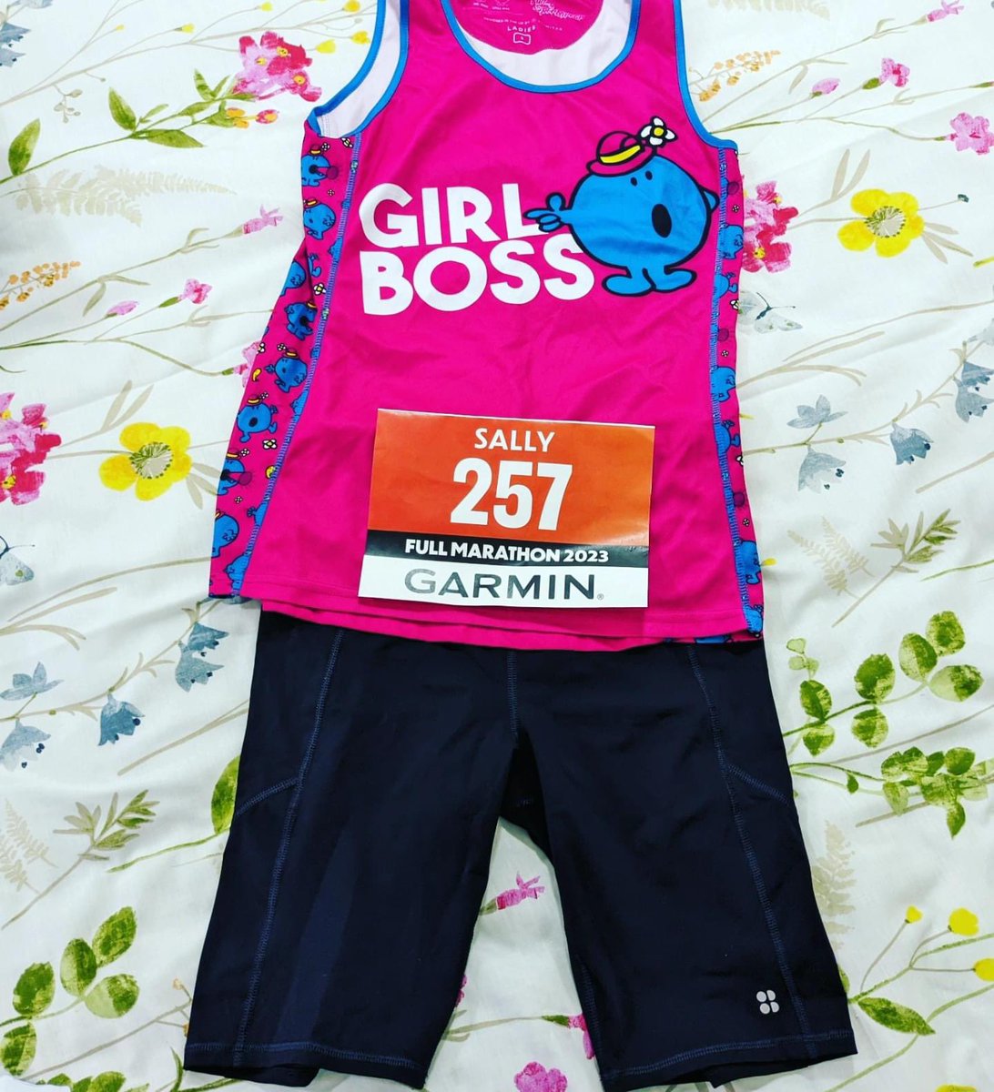 Good luck to our <a href="/Sporty_sal/">Sally</a> who is doing the New Forest marathon today.