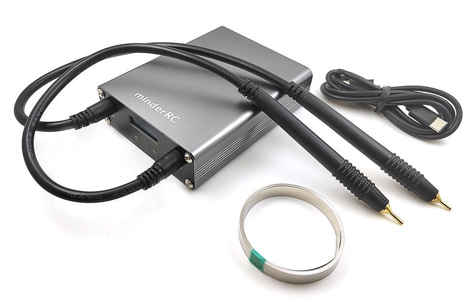 Una soldadora de puntos para hacer packs de baterias de Ni-Mh y Litio. Un equipo pequeño pero muy potente a un precio increible.
cetronic.es/sqlcommerce/di…