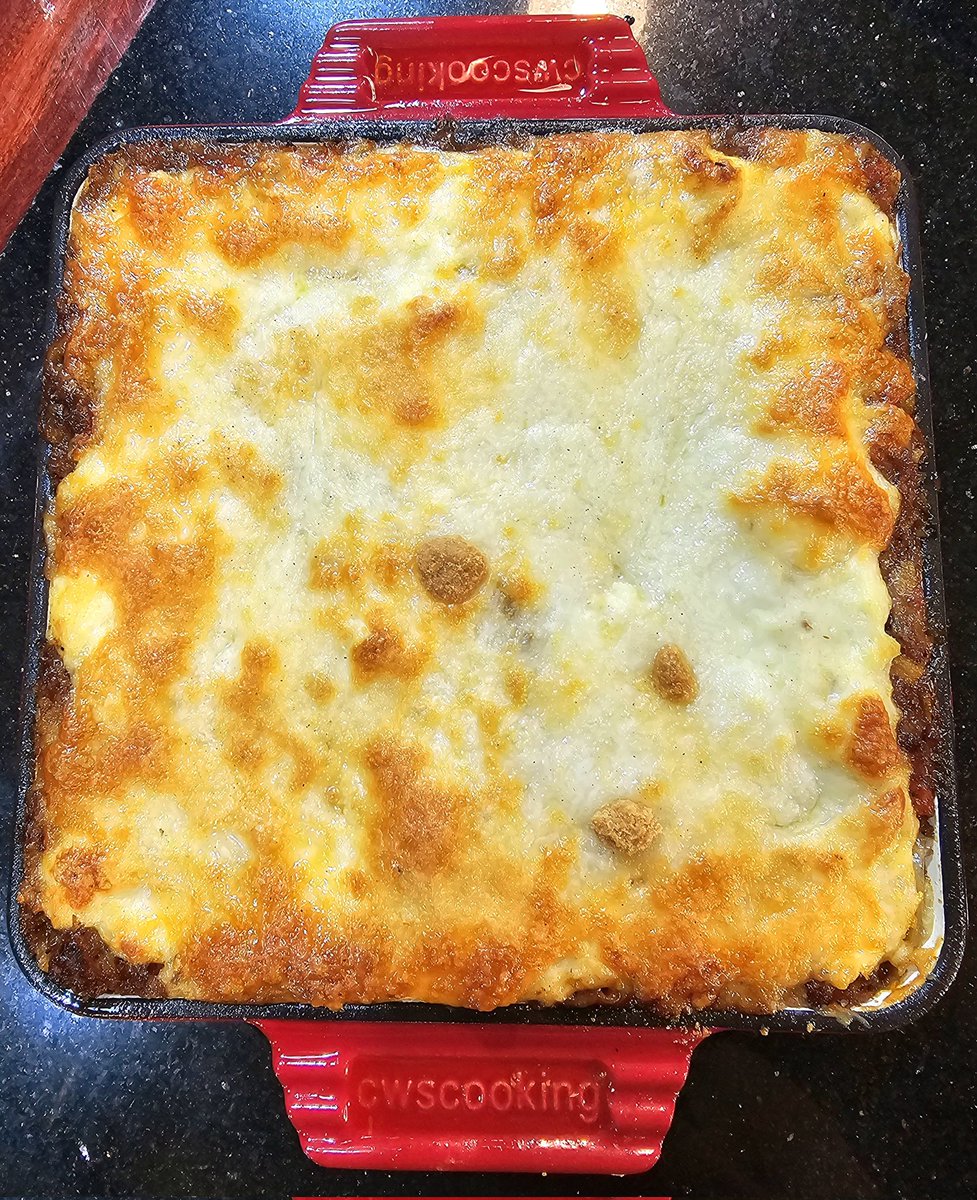 paris_osama's tweet photo. Celebrate your unique beat, 
rather than measuring it against others.

 'Saturday night love'

#LasagnabologneseBeef https://t.co/KeZ0XeHDv0