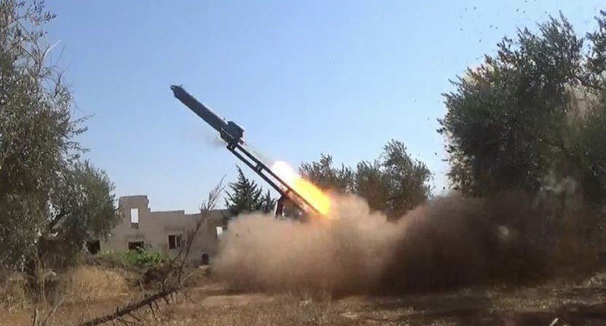 *ج.ا در صدد انتقام از #کردستان و در خون خفه کردن #انقلاب_ژینا  در سالگرد آنست. کردستان را تنها نگذارید!*

درباره بالا گرفتن احتمال حمله نظامی ج.ا به اردوگاههای احزاب #کردستانی در کردستان عراق

تلاش برای حل بحرانهای داخلی از طریق جنگ و منازعات نظامی خارجی رویکرد مرسوم رژیمهای