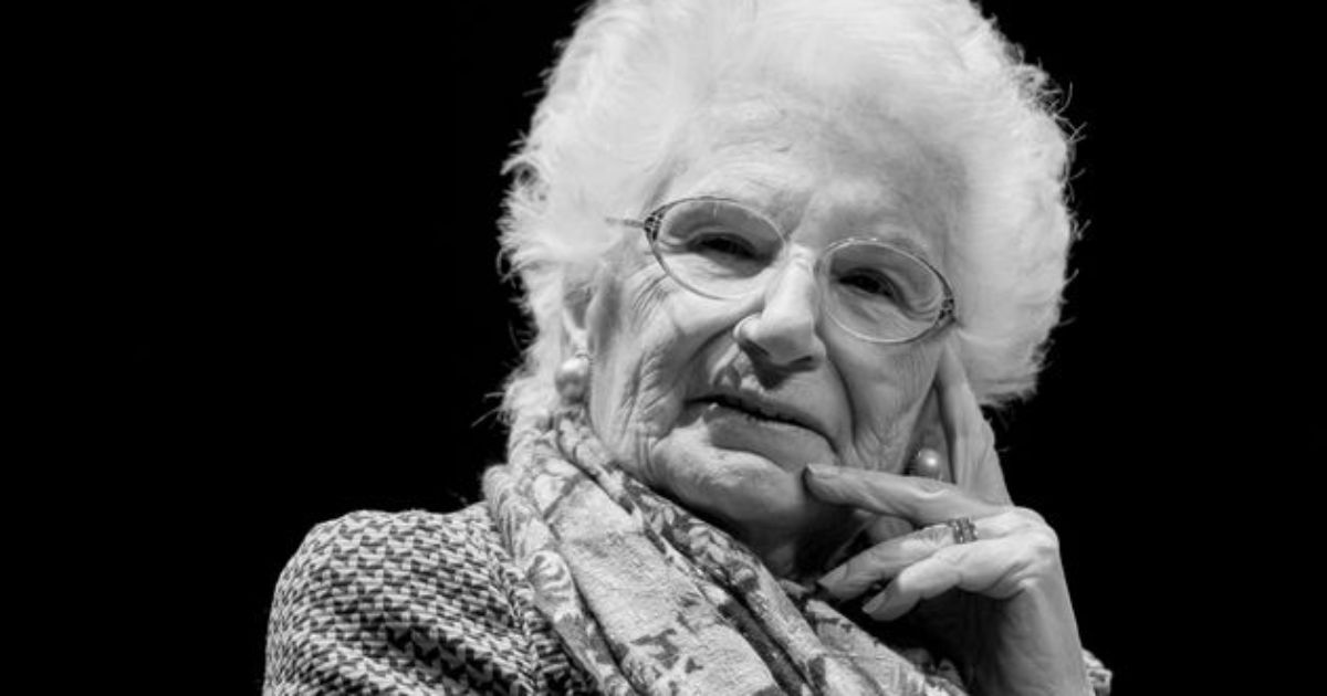 Cartabellotta's tweet photo. “Temo di vivere abbastanza per vedere cose che pensavo la Storia avesse definitivamente bocciato, invece erano solo sopite.” 
Buon compleanno #LilianaSegre https://t.co/w6GBZTYpEf