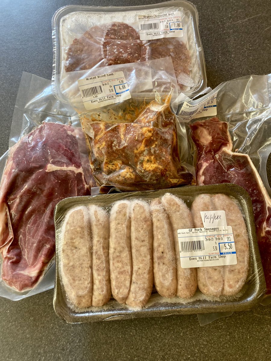 EvesHill's tweet photo. Farm shop open until midday today, pop in for an ice cream, coffee and last minute BBQ goodies! #farmshop 
#opensunday #buylocal https://t.co/SWA9hh9B1b