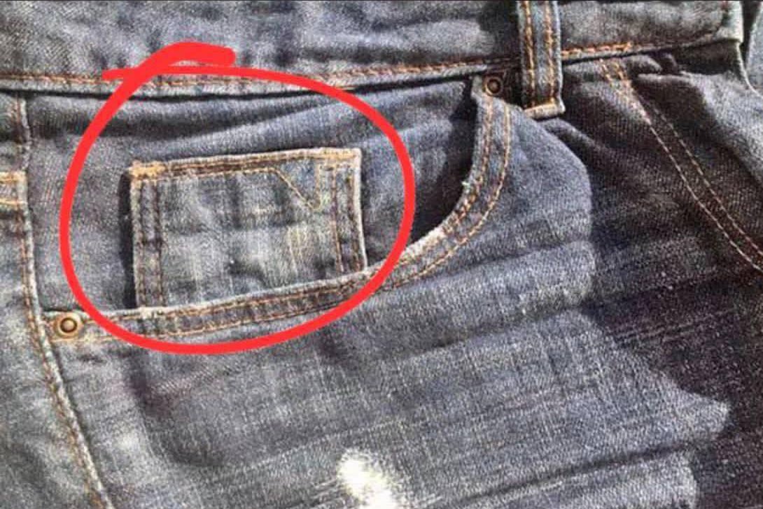 Man’s NOT Barry Roux tweet media