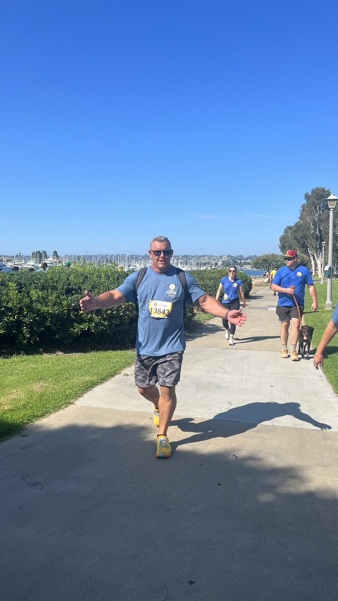 When you have a servants heart, you race for Sarcoma to show support; while spreading the Love of Jesus around San Diego! Thank you @ChrisChadwickSD for going above and beyond! 1 John 3:18 My little children, let us not love in word, neither in tongue; but in deed and in truth.