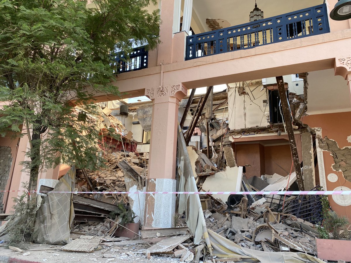 #Erdbeben #Marokko: Marrakeschs Krankenhäuser laufen voll, dabei sind die vielen Verletzten aus den entlegenen Bergdörfern noch nicht einmal hier angekommen.

⁦<a href="/anne_arend/">Anne Arend</a> &amp;⁩ ⁦<a href="/caroso_au/">Carolin Auen</a>⁩ für ⁦<a href="/ZDFheute/">ZDFheute</a>⁩