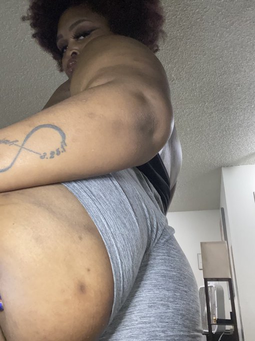 💦😘 https://t.co/i8a06u0W9C