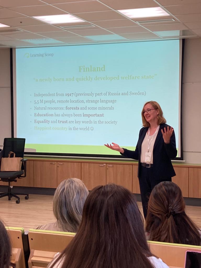 🔎Teaching basic skills over academic skills 
🔎Space is utilised well in school (multi-purpose rooms, using corridors)
🔎Trust 
🔎Kids know the purpose of doing things 
🔎Structure of the classroom 
🔎Responsibility is sometimes given to kids
Sounds like #studytour insights!