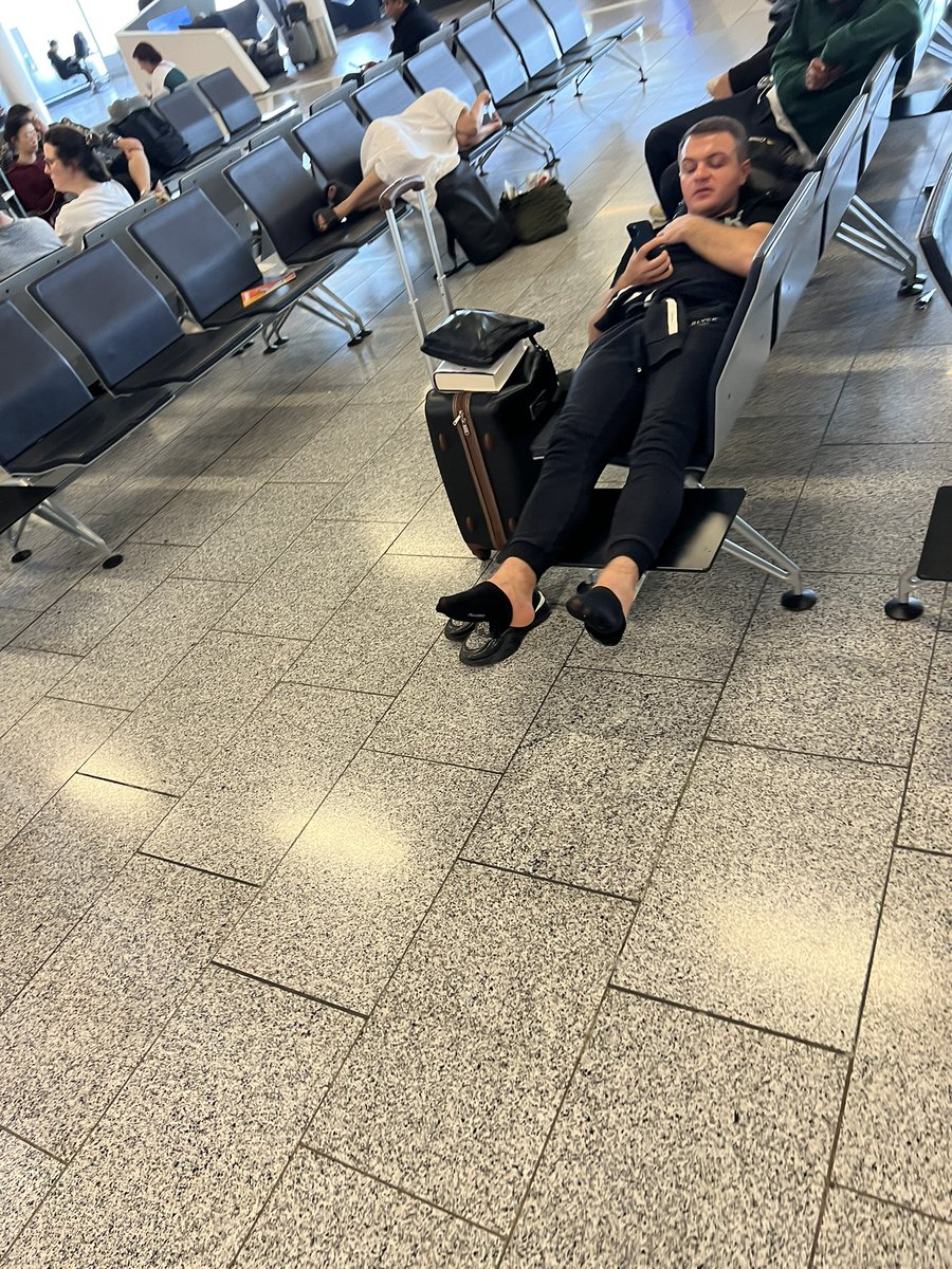 J▲$ON deitrich tweet media