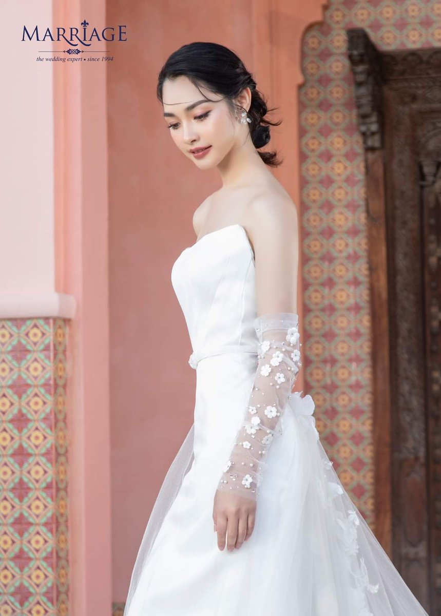 mintranchPH's tweet photo. MINT | MARRIAGE STUDIO
Model: Mint Ranchrawee @mintt_r
Dress: Wedding Creation "Luxury Wedding dress collection"✨️🤍
#mintranch #Weddingcreation https://t.co/beCY6zezXn