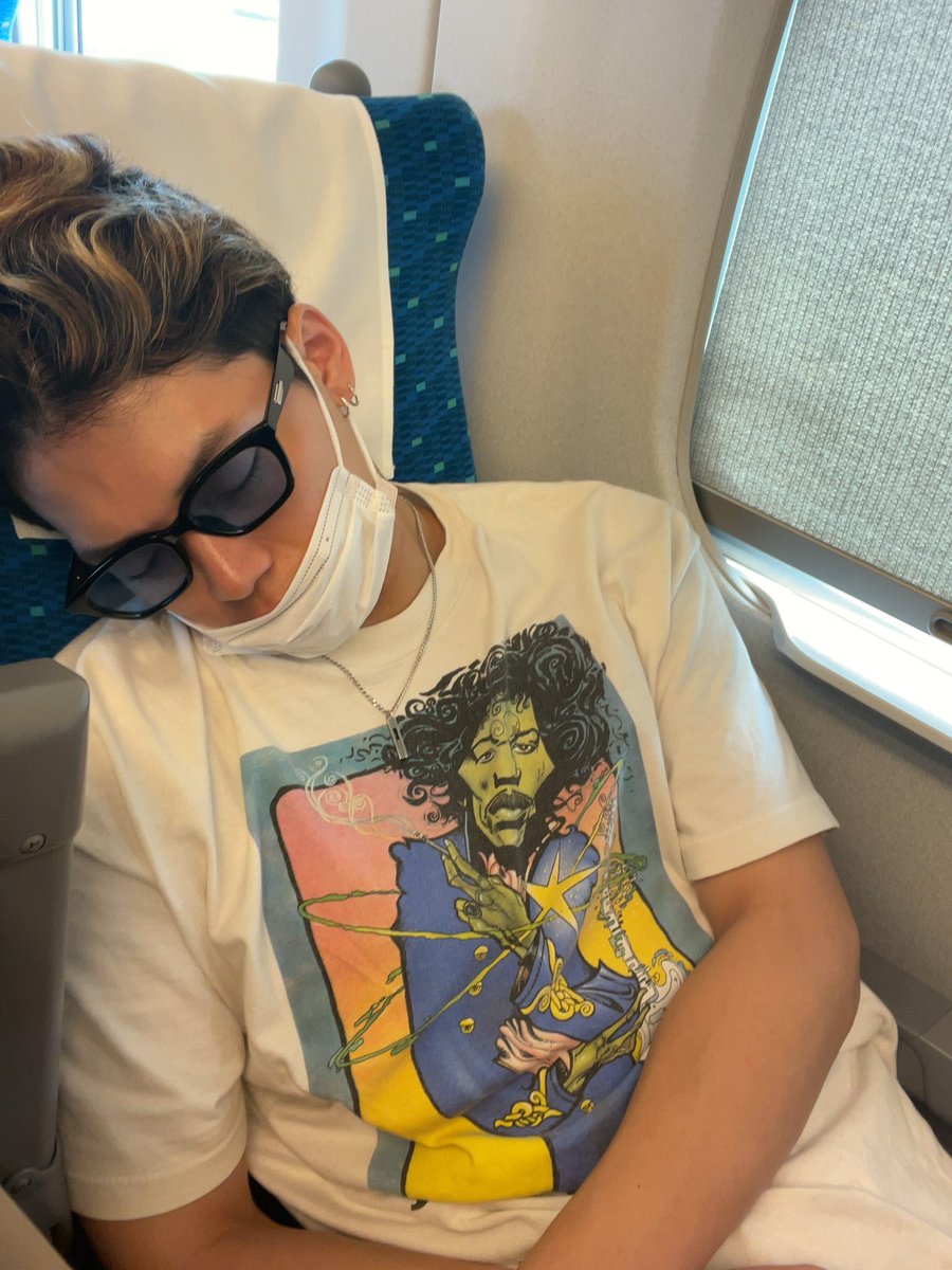 ballistik_fext's tweet photo. HBD YOSHI🐻‍❄️✨

#よっしーバースデー #加納嘉将 #YOSHI
#BALLISTIKBOYZ #BBZ
#THEJETBOYBANGERZ https://t.co/1RJHsAkE3s