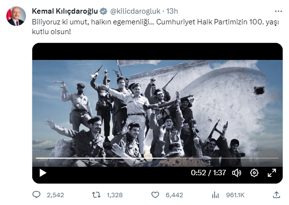 CHP'DEN SKANDAL 100. YIL PAYLAŞIMI CHP'nin hazırladığı ve Kemal Kılıçdaroğlu'nun twitter hesabından paylaştığı 100. yıl videosunda, Kıbrıs'taki Türk mücahitler diye o dönem Türk bayrağını ele geçiren EOKA'lı teröristlerin fotoğrafı kullanıldı.
