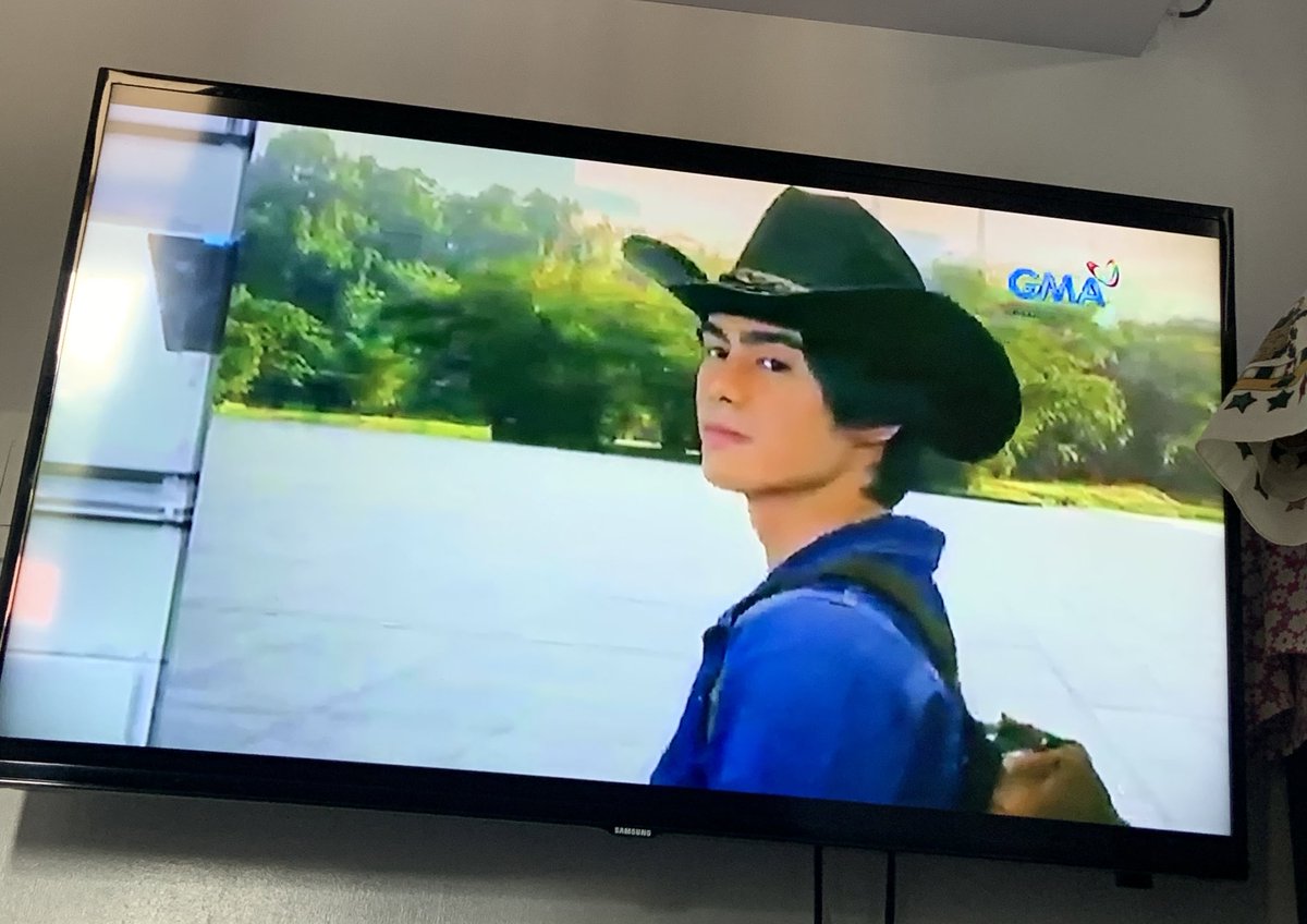 JK_97NOCHU's tweet photo. Watching replay dahil wala si Miguel sa AOS! Haha #VoltesVLegacy
#SteMie https://t.co/mQBaioOCFP