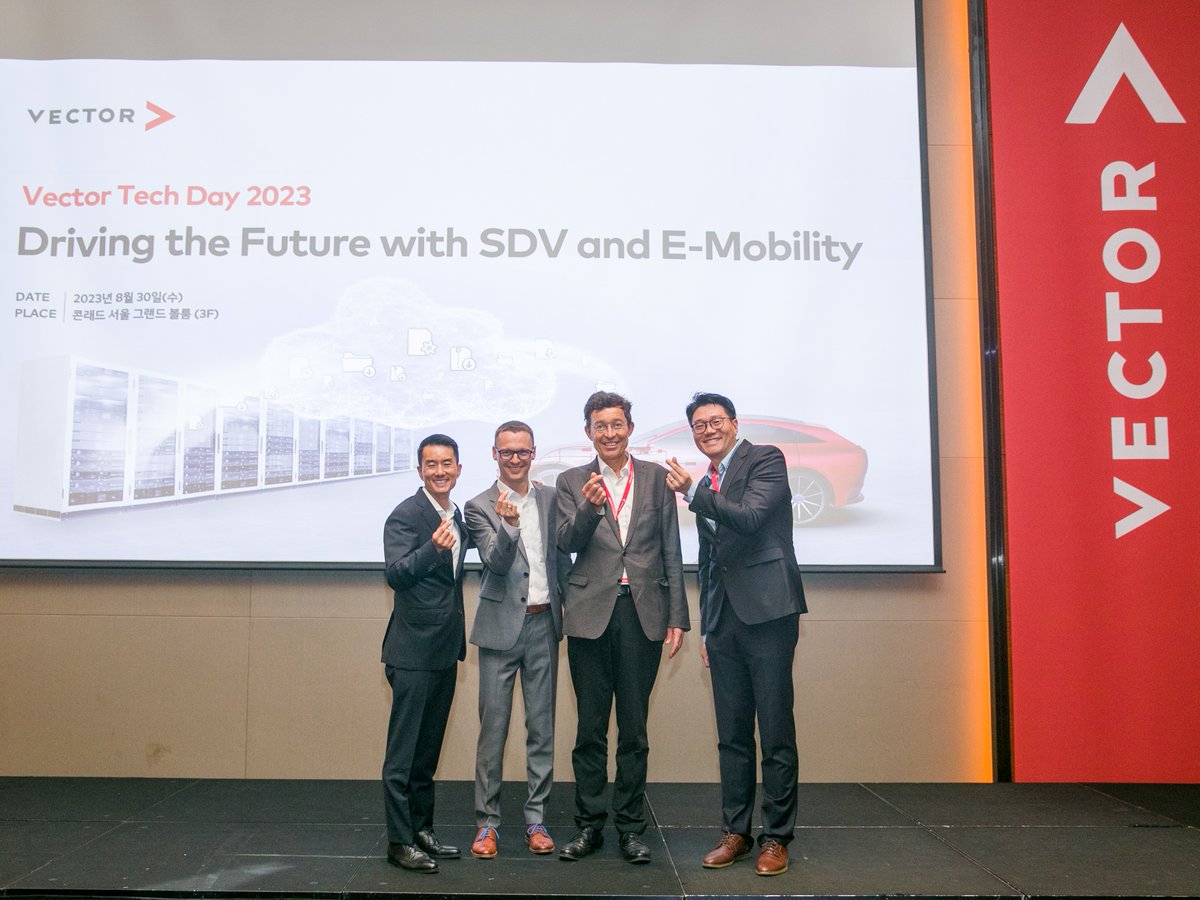 The #Vector TechDay in Seoul, Korea was a big success. Over 400 engineers and managers joined to discuss #SoftwareDefinedVehicle (SDV) and e-mobility. These are key technologies for #ecology. SDV allows to continuously evolve a vehicle and thus sustainable use limited resources.