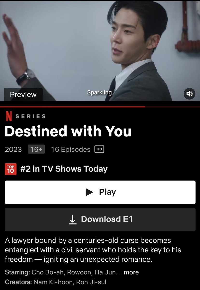 Kalau FEDI NURIL itu spesialis main film istri dua, ROWOON ini spesialis main series dunia alam lain deh.