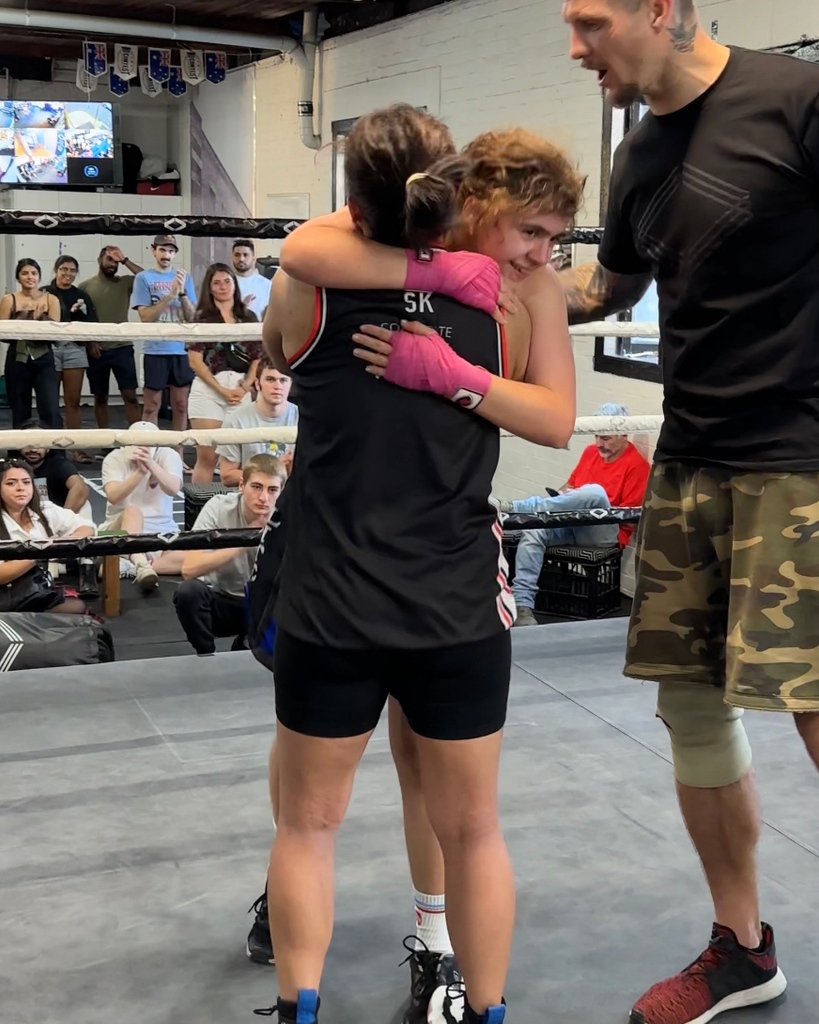 It takes guts to step into the ring 💥🥊

So proud of these ladies getting in there during our CBV inter-club sparring event.