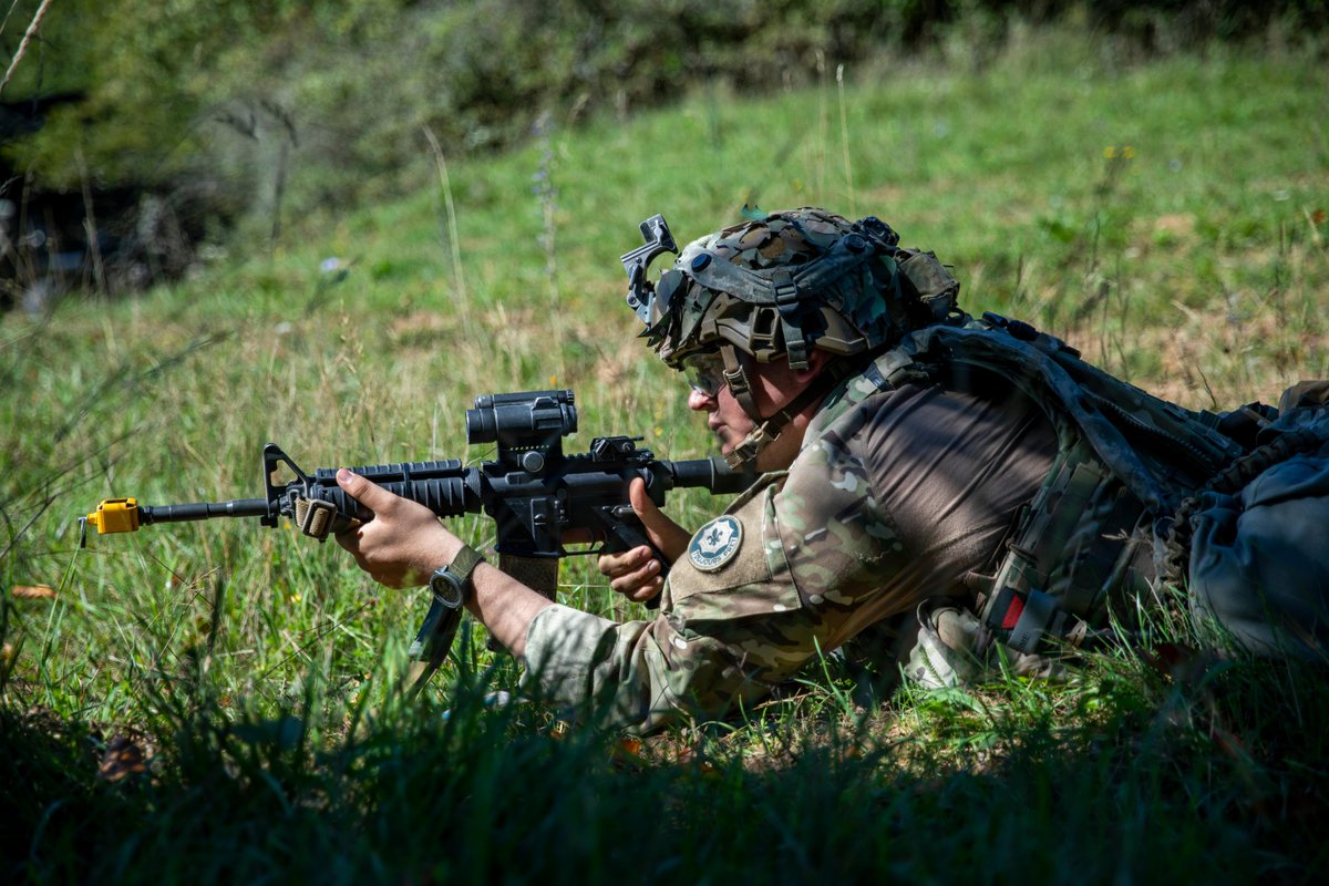 USArmyEURAF's tweet image. Are you following #SaberJunction? It's an annual @USArmy exercise with @NATO allies and partners including 4,000 participants from 16 different countries #training together from Aug. 28 to Sep. 23, at #JMRC near Hohenfels, Germany. 

Great work, Team! 

@US_EUCOM @7thATC @VCorps