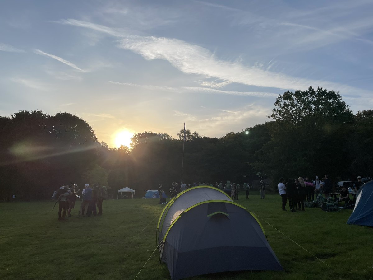 Bronze teams are up early and ready to leave camp for their second day of assessed expedition. #DofE