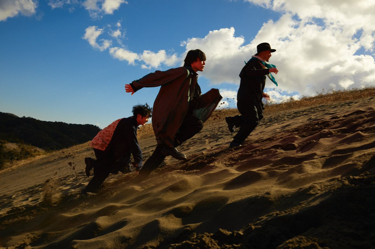 ichikawadan's tweet image. TVアニメ「新しい上司はど天然」
🎊主題歌アーティスト大発表🎊

OP🍑フジファブリック 
ED🍑Lenny code fiction

#フジファブリック #Lennycodefiction