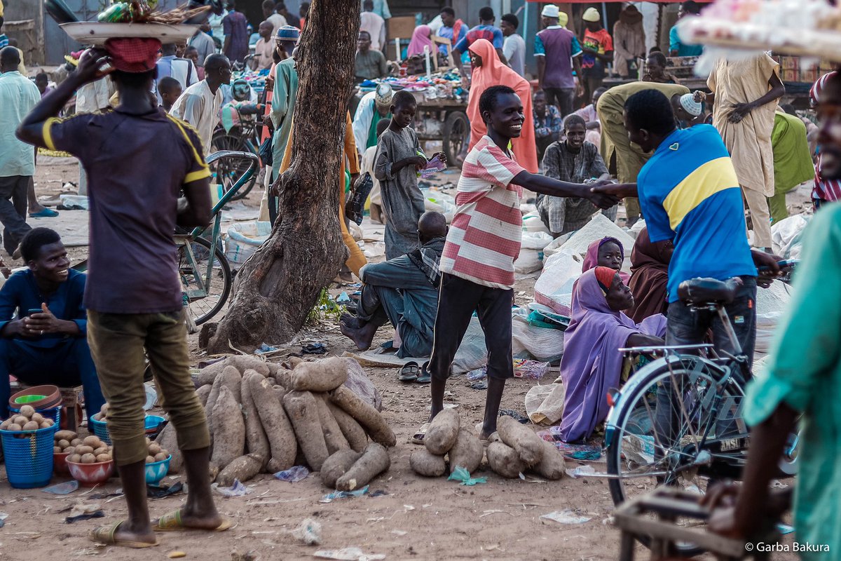 garbajb's tweet photo. Inside Damaturu Sunday market, Northeast Nigeria.
POV: Sometimes you just need to be patient and see the stories from your stand point.
cc @bbchausa @kanemcreative
#yobe #canon #kanemcreative #kanemcreativecenter #garbabakura https://t.co/FZlFAPDVFO