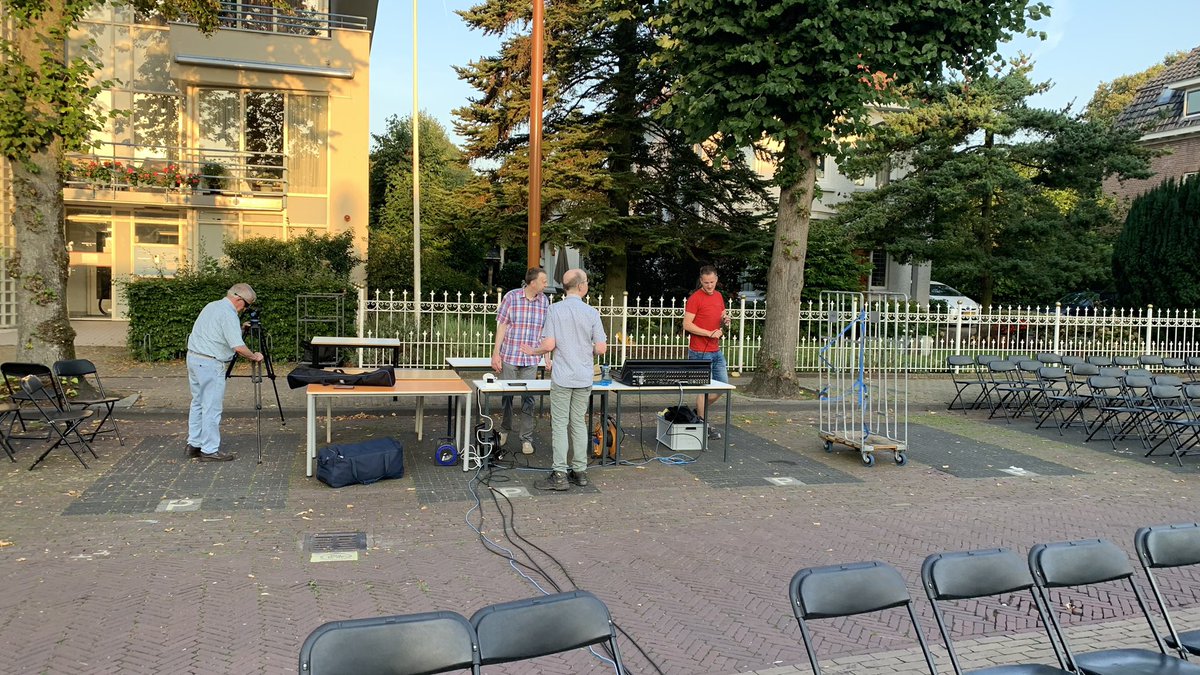 AvDuijvenboden's tweet photo. #startweek bij Protestantse Gemeente Rijnsburg. Vandaag starten we in de Openlucht op het Burg. Koomansplein. https://t.co/PBqtXnQjZW