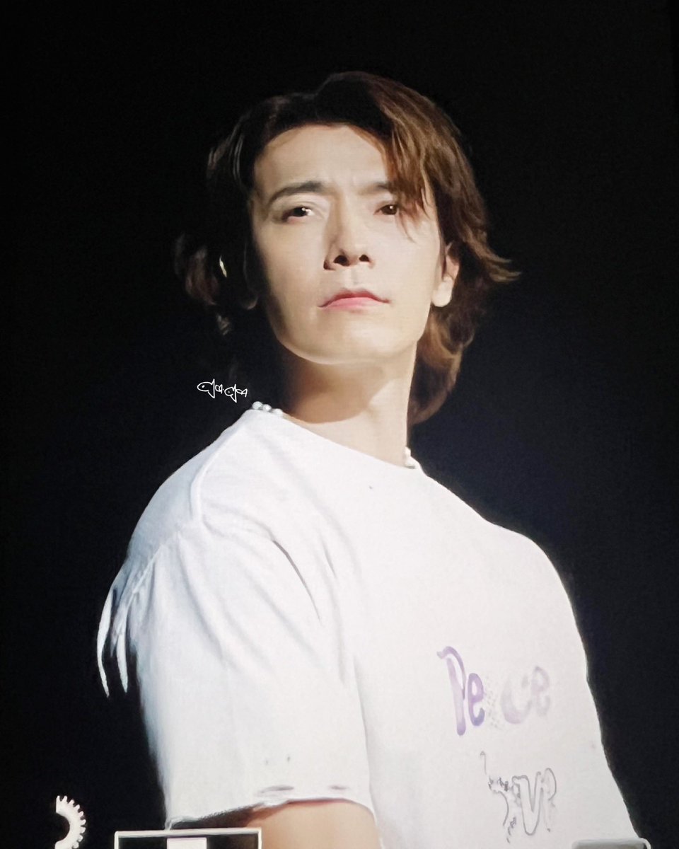 fishfishae's tweet image. 𝒴𝑜𝓊 𝒸𝒶𝓃 𝒷𝑒 𝓂𝓎 𝑔𝓊𝒾𝒹𝒾𝓃𝑔 𝓁𝒾𝑔𝒽𝓉✨
@donghae861015 🐟🐟

230909 DElight Party in Kuala Lumpur (goodbye session)

#슈퍼주니어 #SUPERJUNIOR #동해 #이동해 #donghae #leedonghae #ドンへ #東海 #李東海