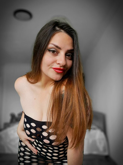 Hey guys 😍 Don't 4get to check out my new video on pornhub 😈 💦💦💦  https://t.co/gVacCudS7N https://t.<a href="/tag/pornhub"class="tags"><span>#pornhub</span></a><a href="/tag/camgirl"class="tags"><span>#camgirl</span></a><a href="/tag/sexygirl"class="tags"><span>#sexygirl</span></a><a href="/tag/hotbaby"class="tags"><span>#hotbaby</span></a>