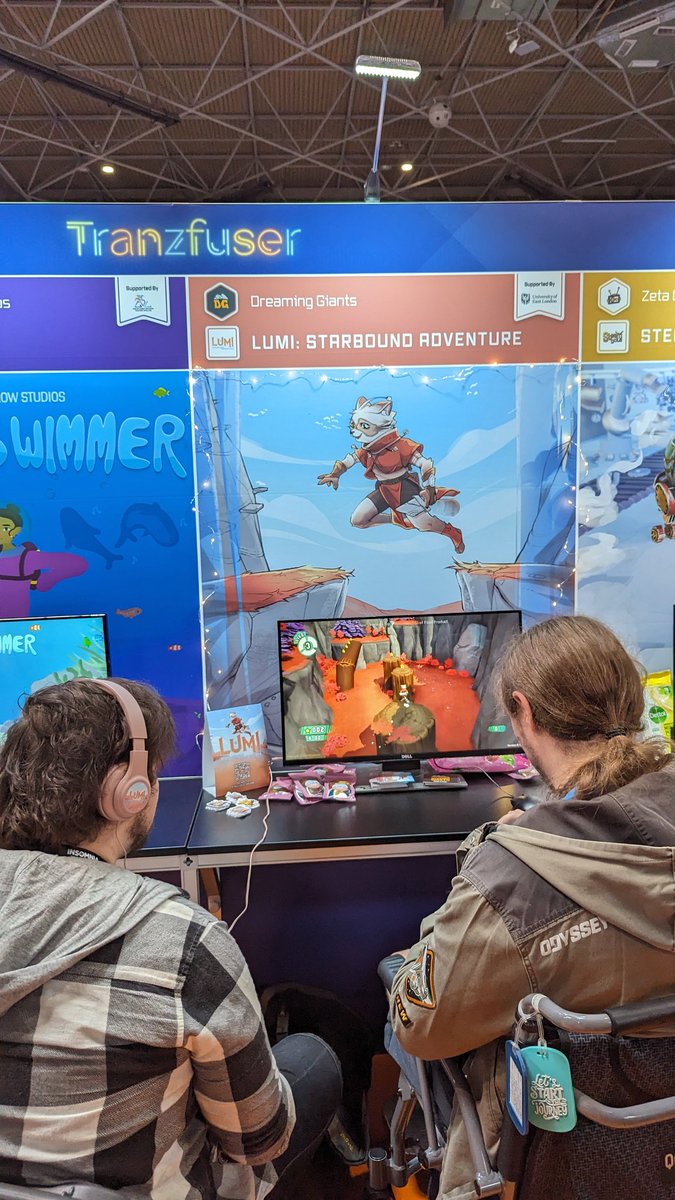 LumiStarbound's tweet photo. Another great showcase day at #i71 @IGFestUK !  💛 

🚀 Come check us out today (Sunday) for one final chance to play the demo for Lumi: Starbound Adventure and win some goodies! 🌟 

Find us in the Tranzfuser area! 

@Tranzfuser #insomnia #nec #indie #Birmingham #gamedev https://t.co/NB9k6qMxgZ
