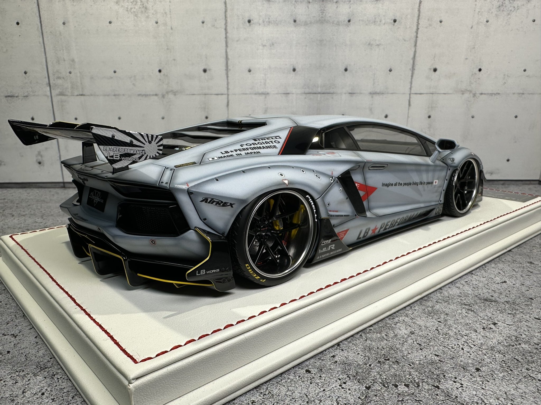 D&GLB★PERFORMANCE AVENTADOR 2.0 ROADSTER D&GLB☆PERFORMANCE AVENTADOR 2.0 ROADSTER The 2020