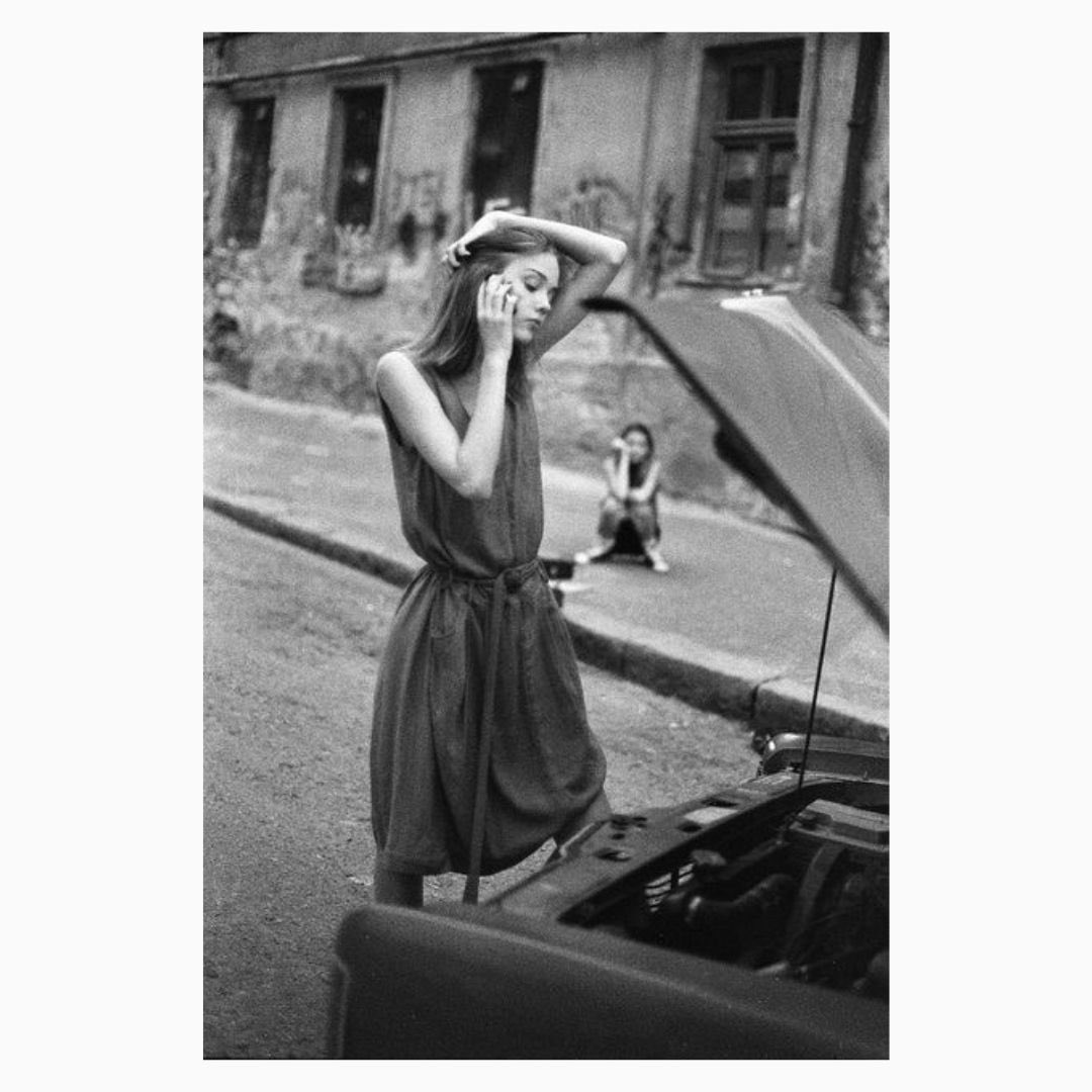 openbcnstudios's tweet photo. ¡Descubre el arte de Helen Levitt! Un punto de vista moderno y feminista que te sorprenderá. ✨
Lee el artículo en nuestro blog. Enlace en la bio 👈🏻 https://t.co/6nGLuhUFae