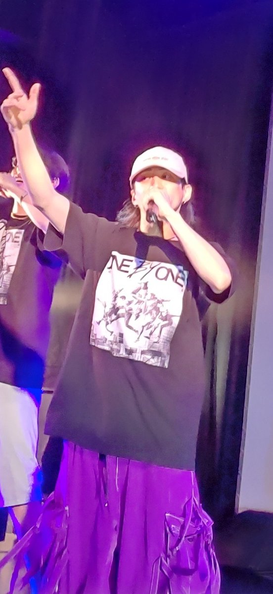 KKK22717544's tweet photo. 🦚
#ODDLORE #オッドロア
#RYUICHIRO
#たかがODDLOREがまさか https://t.co/NzEbzHdbGt
