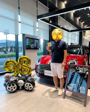 GlanzMini's tweet photo. 【MINI幕張】
フォトスポットが大人気!!
是非、MINI幕張で記念写真をお撮りください!
お待ちしております!
#MINl #MINI幕張 #mini好き #miniのある生活 #mini好きさんと繋がりたい #mini好きさん集まれ #COOPERDAY #バルーンアート https://t.co/I9rDyqoZPB