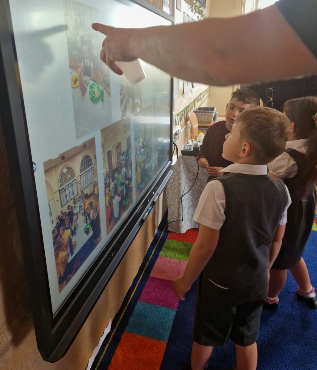 SchoolBraehead's tweet photo. P1 sharing learning and showing their parents/carers and families their lovely classrooms. #learningthruplay #parentalengagement https://t.co/XcioKoa0aR