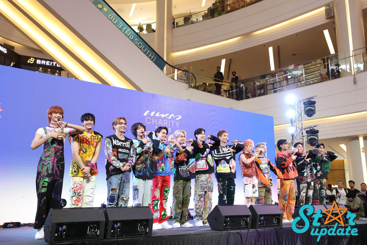 webstarupdate's tweet photo. หนุ่มๆ  #zolar กับครั้งแรกในงาน แพรว CHARITY 2023
#PraewCharity2023 https://t.co/hua4uZfB7m
