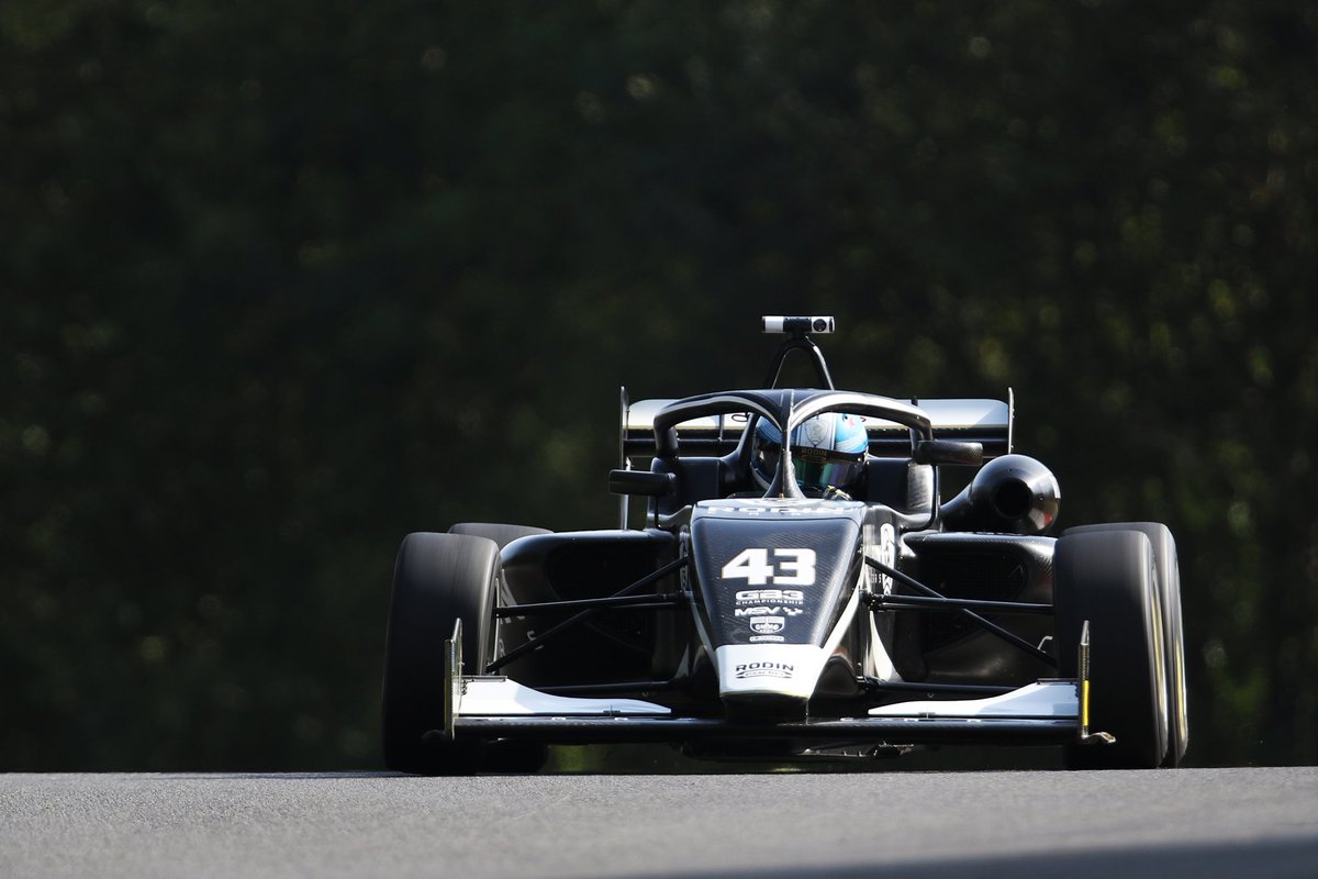 Costa Toparis tweet media