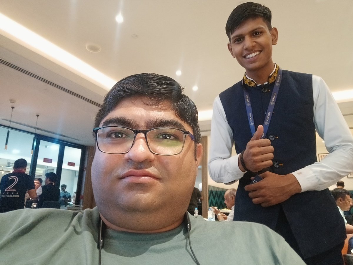 KAJI85's tweet photo. @EncalmIndia Abhishek Mishra had very great service and mr.bhoomesh and mr.  vineet as well doing good guide in T2 and special thanks to Abhishek Mishra really appreciate he is very helpful https://t.co/tlLdfj1ncL